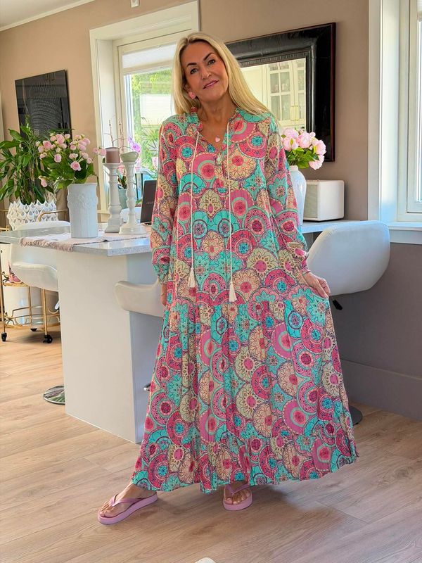 Ariona Maxidress