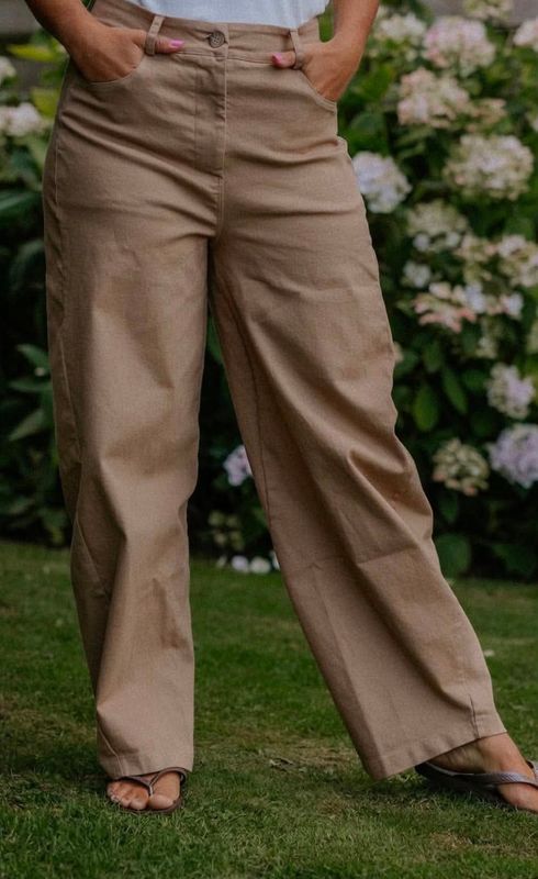 Chetta Pant Not Sisters