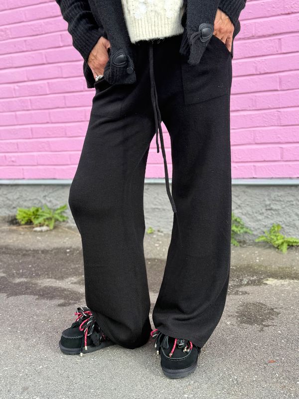 Ally Cozy Pant Sixty Days