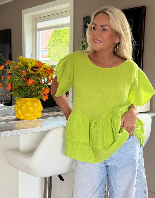 Lily Linen Top