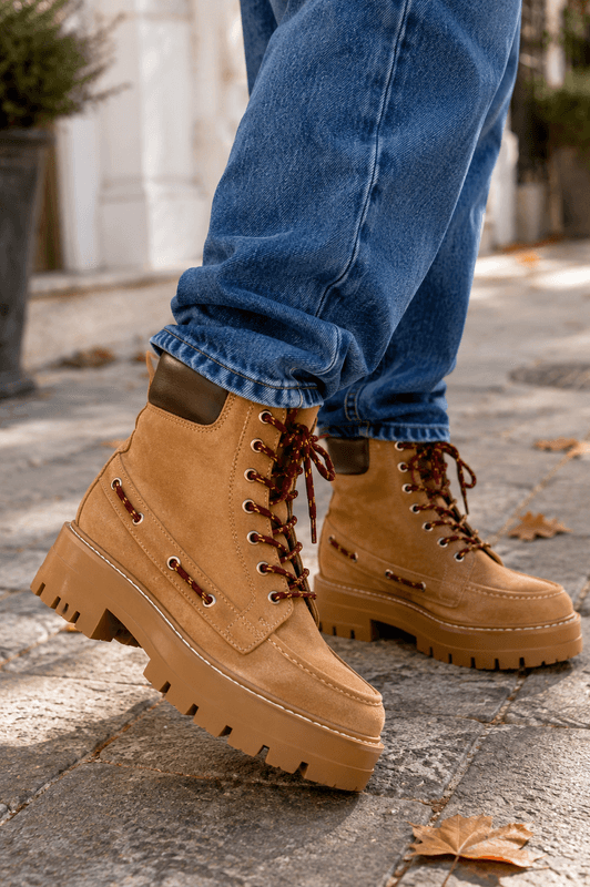 Lace Up Suede Boots Colors Of California