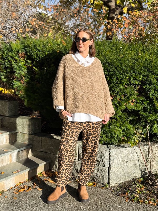 Star Bouclé Sweater