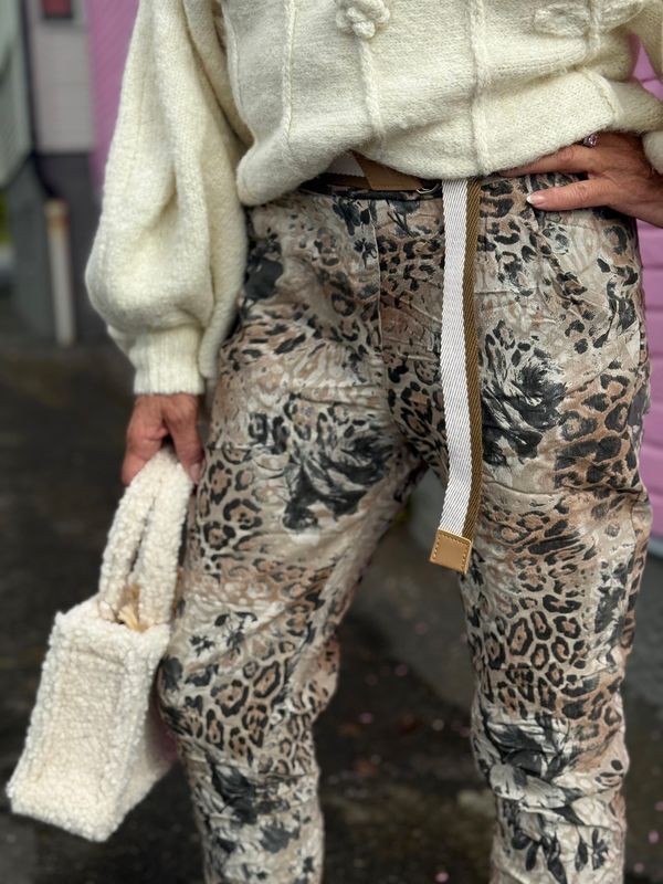 Belted Stretchy Pant