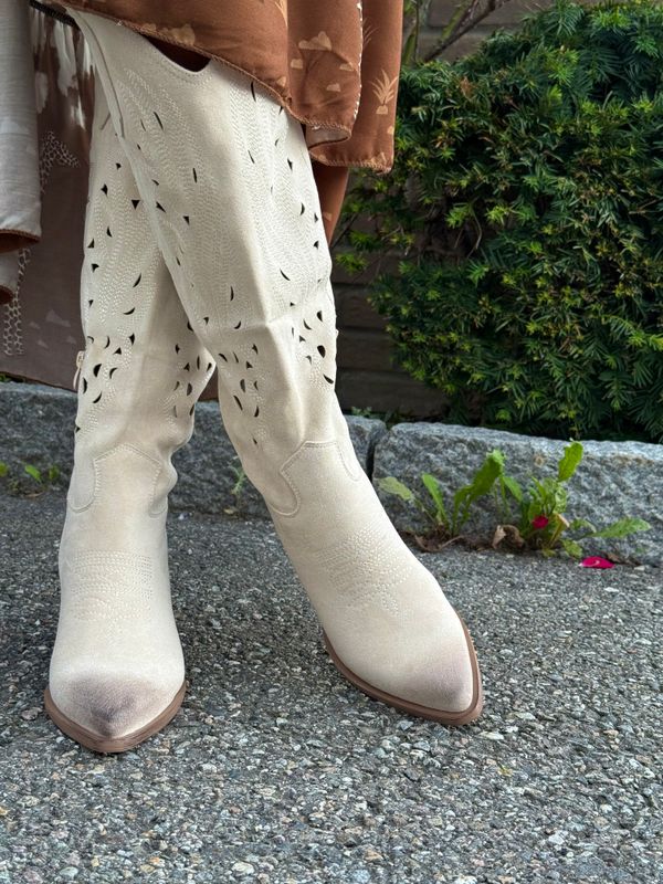 Nancy Western Boots Love Forever