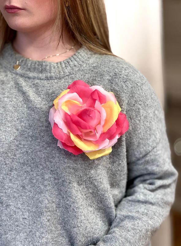 XL Flower Brooch