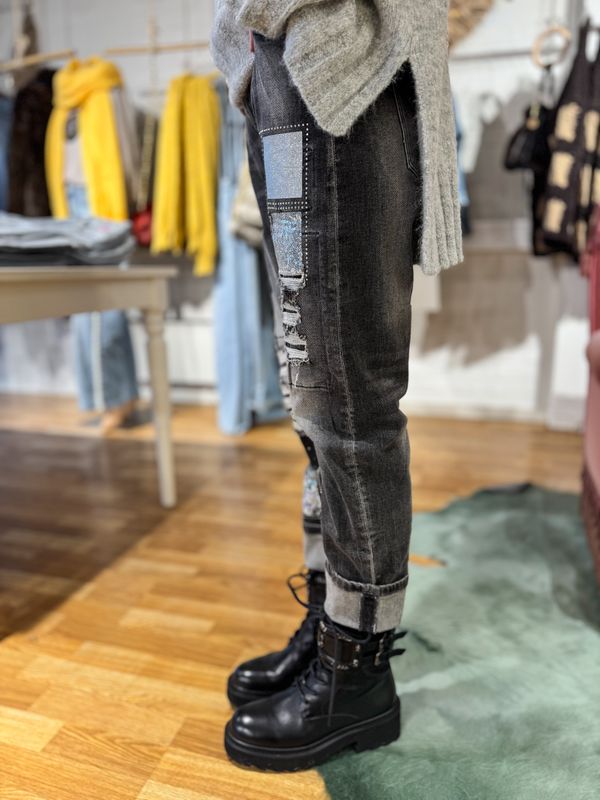 Leo Washed Jeans
