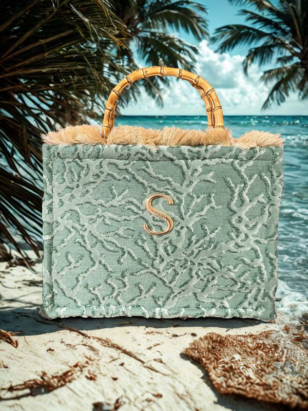 Esmeralda Medium Tote Bag Sorena