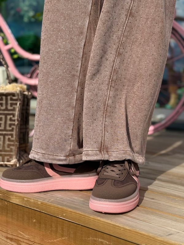 Brownie Sneakers Qnuz