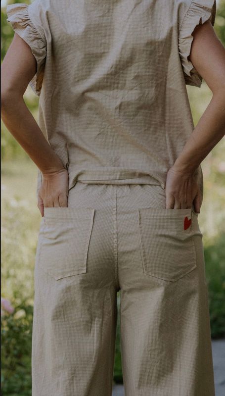 Rica Pants Not Sisters