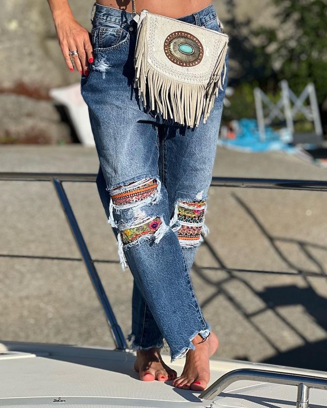 Bling Ripped Jeans