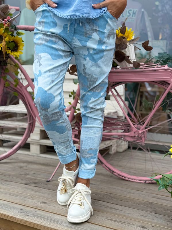 Blue Camo Stretchy Pant