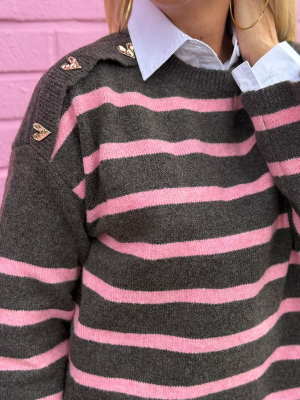 Stripe Gold Heart Knit Qnuz
