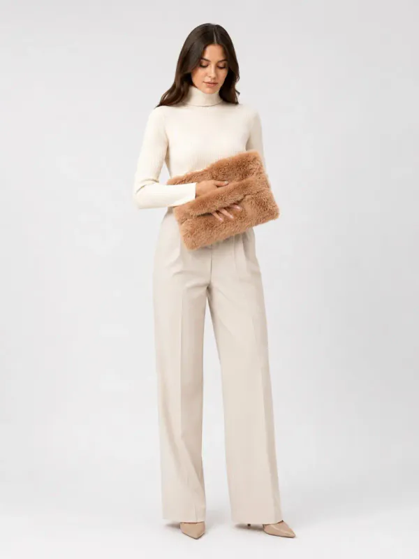 Fur Brown Clutch Sorena