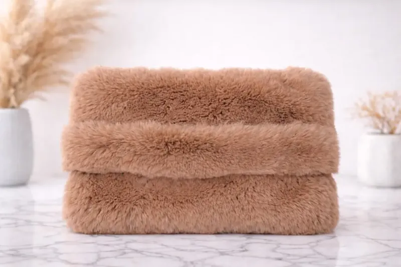 Fur Brown Clutch Sorena