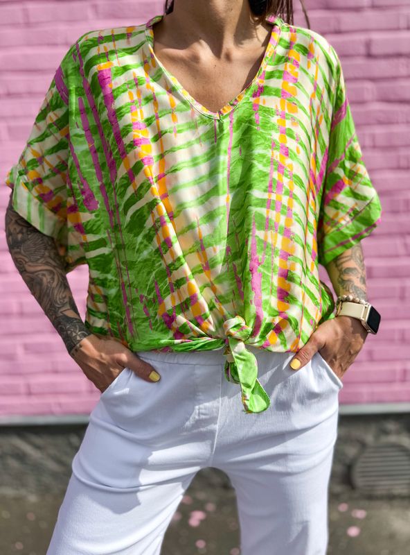Amber Kahlo Blouse